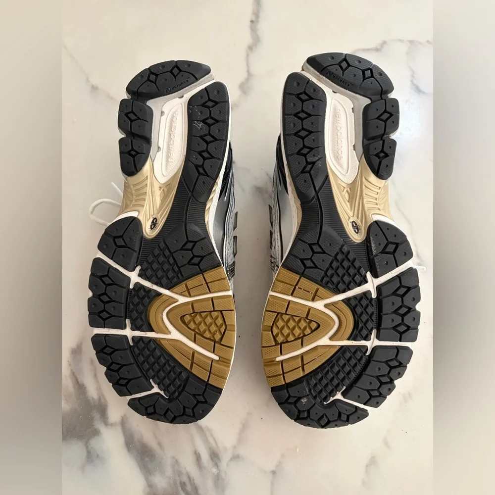 NEW BALANCE - 1906R sneakers - Picture 3 of 3